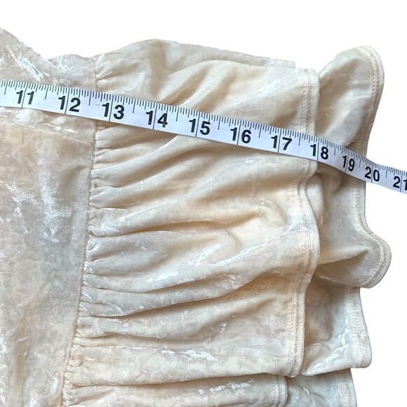 AMERICAN Eagle Velvet Cami - Picture 9 of 11